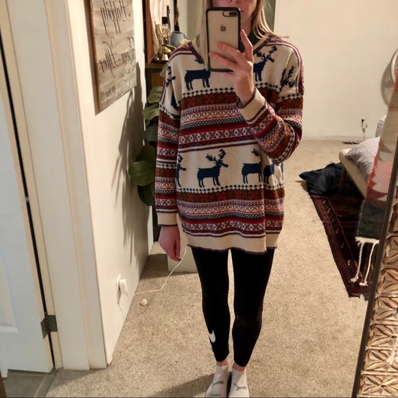 Sweater - Picture 3 of 4